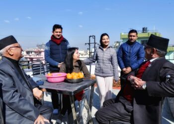 मिशन प्रतिनिधि सभा सफल पारेपछि केपी ओली र प्रचण्ड प्रदेश सरकार बनाउने कसरतमा