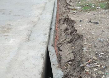 लहान नगरपालिकामा चरम अनियमितता, समान्य वर्षा मै नाली भत्कियो