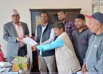 छुवाछूत गर्ने गाउँपालिका अध्यक्षलाई कारबाही गर्न माग