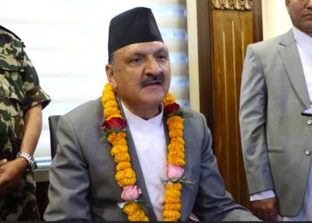 कुनै स्वार्थ समूहकाे कुरा नसुनी बजेट बनाएका हाैँ : अर्थमन्त्री महत