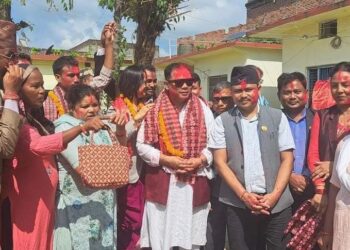 टीकापुर घटनाका कैदीबन्दी रिहा