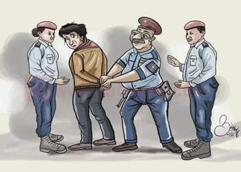 सिरहामा अदालत लैजाँदै गर्दा अभियुक्त फरार