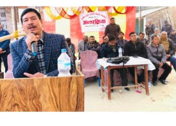 चोहर्वाको गुद्री बजार कुनैपनी हालतमा सर्दैन्न पुर्वकानुन मन्त्री श्रेष्ठ