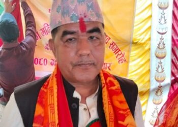 गोलबजारमा दिप प्रज्वलन गर्न नगर प्रमुख श्रेष्ठको आग्रह