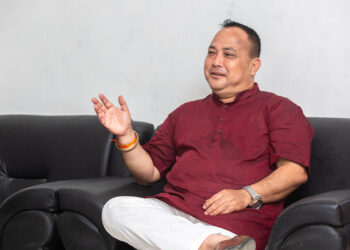 ‘नक्कली’ बाबु बनेर वीरगञ्ज महानगर प्रमुखले किशोरीलाई नागरिकता दिलाएको आरोप