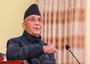 ओलीको निर्देशन : मेरै आलोचना भएपनि लेखेर पठाउनू, भेटेर भन्नू