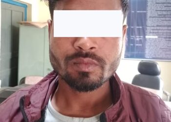 हाटबजारमा नक्कली नोट दिएर सामान खरिद गर्ने व्यक्ति पक्राउ
