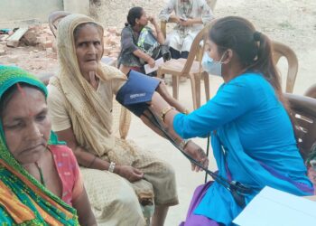 गोलबजारमा निशुल्क स्वास्थ्य शिविर सम्पन्न,दुइ सय पचास जनाले सेवा लिए