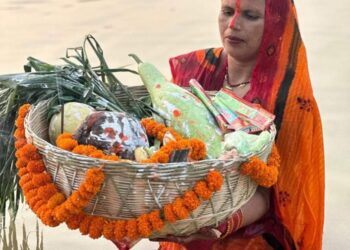 उदाउँदो सूर्यलाई अर्घ्य अर्पणसँगै छठ सम्पन्न