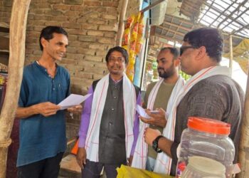नागेन्द्र महतोको प्यानल व्यापारीहरूको घर दैलोमा पुग्दै