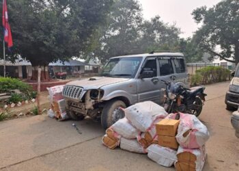 सिरहाको इटाटारबाट मदिरा बोकेको गाडी नियन्त्रणमा