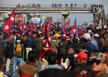 कोटेश्वर क्षेत्रमा दुर्गा प्रसाईं समर्थकको प्रदर्शन (तस्बिरहरु)