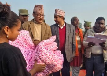 असोजका बाढीपीडितले अहिले पाए राहत सामग्री