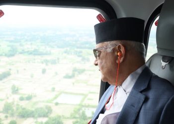 प्रधानमन्त्रीबाट तराई-मधेसको सुक्खा क्षेत्र अवलोकन (तस्बिरहरू)