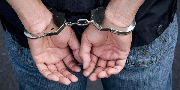 सिरहाको नरहाबाट नलकटुवा पेस्तोलसहित तीन भारतीय नागरिक पक्राउ