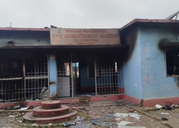 जेनजीको प्रदर्शनका क्रममा गोलबजार नगरपालिकाको कार्यलय क्षतिग्रस्त