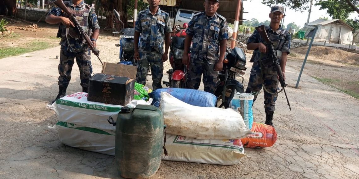 भारतीय सीमाक्षेत्रबाट करिब ३ लाख बराबरको अबैधसामान बरामद