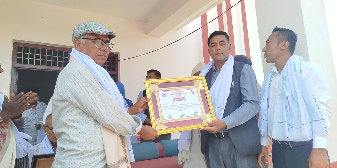 गोलबजार ६ वडा कार्यालयको भवन उद्घाटन