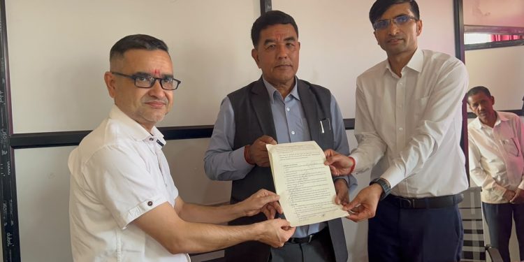 गोलबजार नगरपालिबाट करदाता सेवा सुचारु हुने
