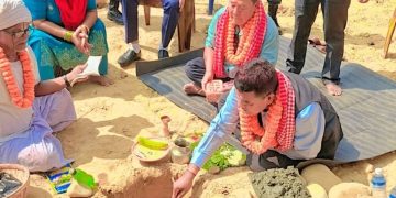 नगर प्रमुख श्रेष्ठद्वारा भुल्कियाको जनता आधारभूत विद्यालय भवनको शिलान्यास